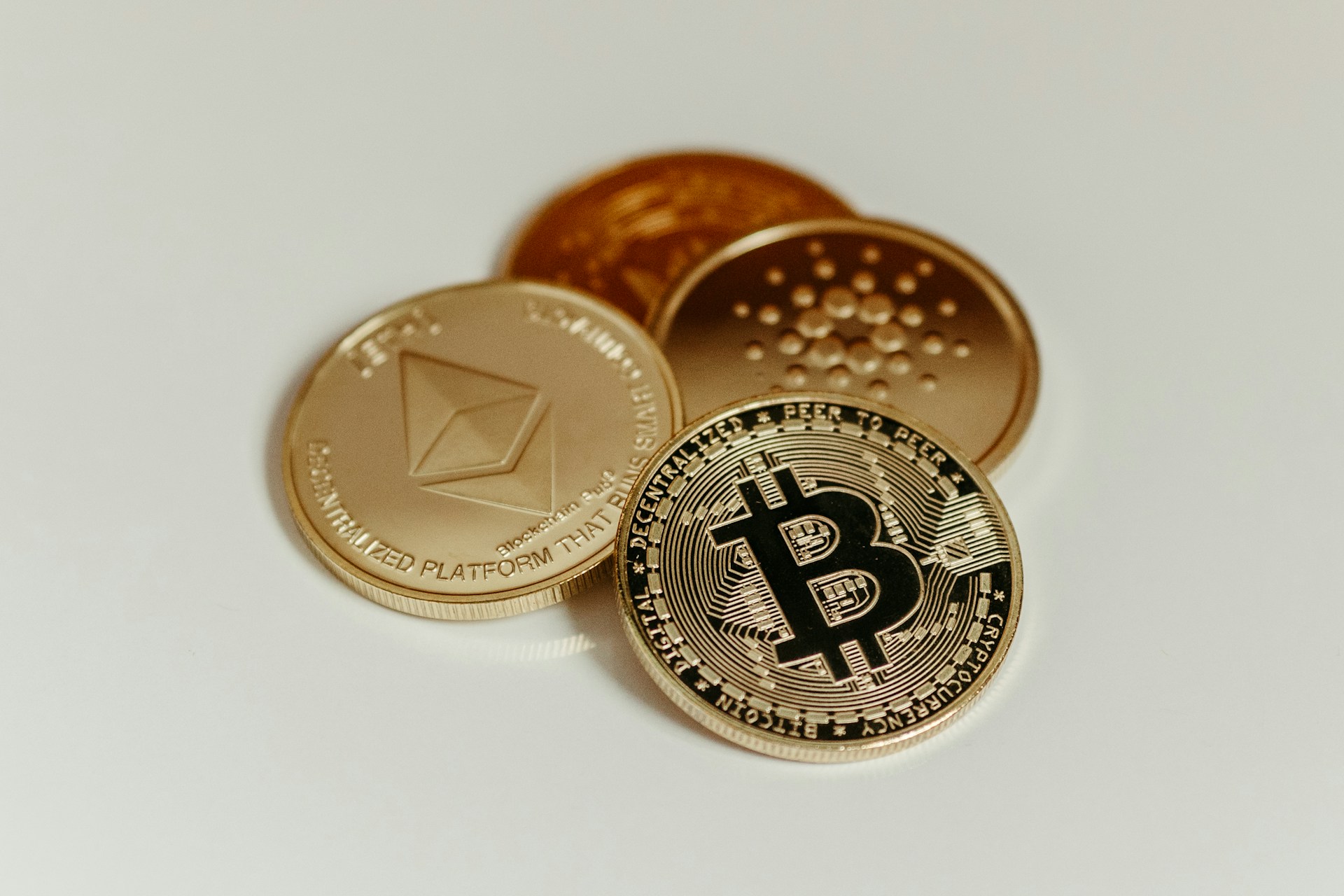 How to Obtain a Crypto License with the Help of Legal Consultants